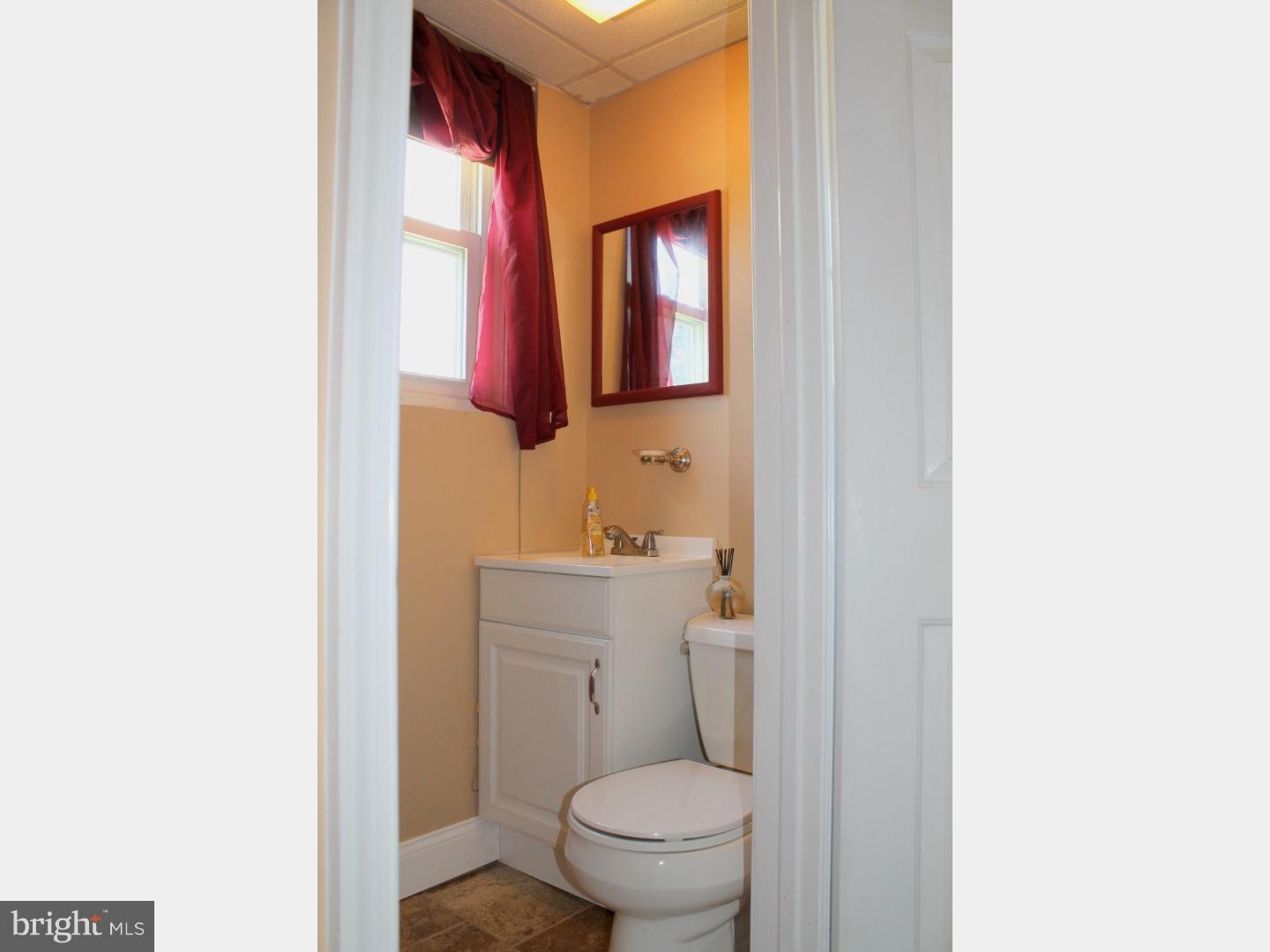 743 Hilltop Road Springfield, PA 19064 - Photo 11 of 22 Half Bath