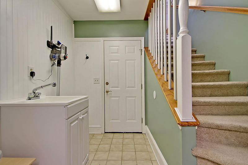496 Rice Hope Drive Mount Pleasant, SC 29464 - Photo 9 of 36 20181009171610189243000000-o