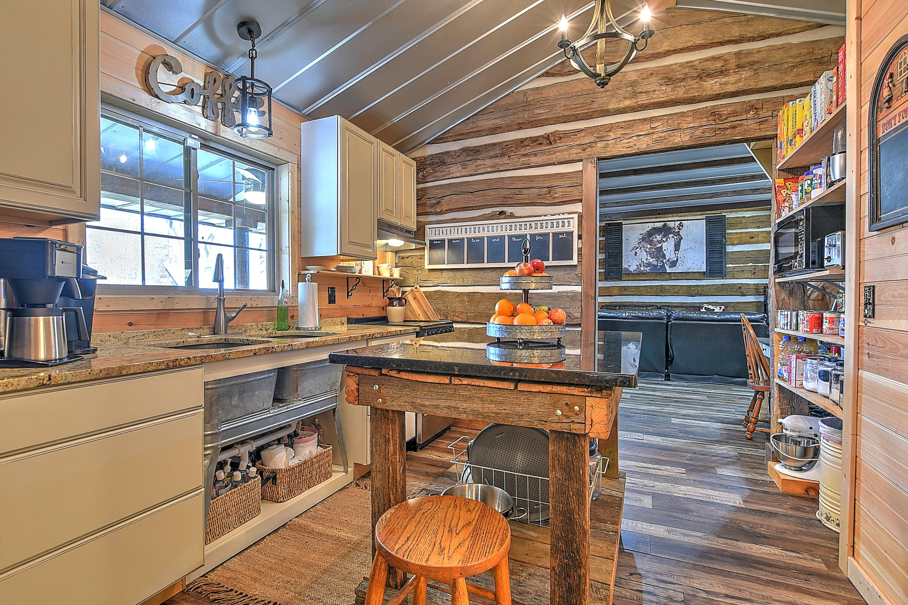 701 Earnest Road Chuckey, TN 37641 - Photo 18 of 35 Kitchen 2