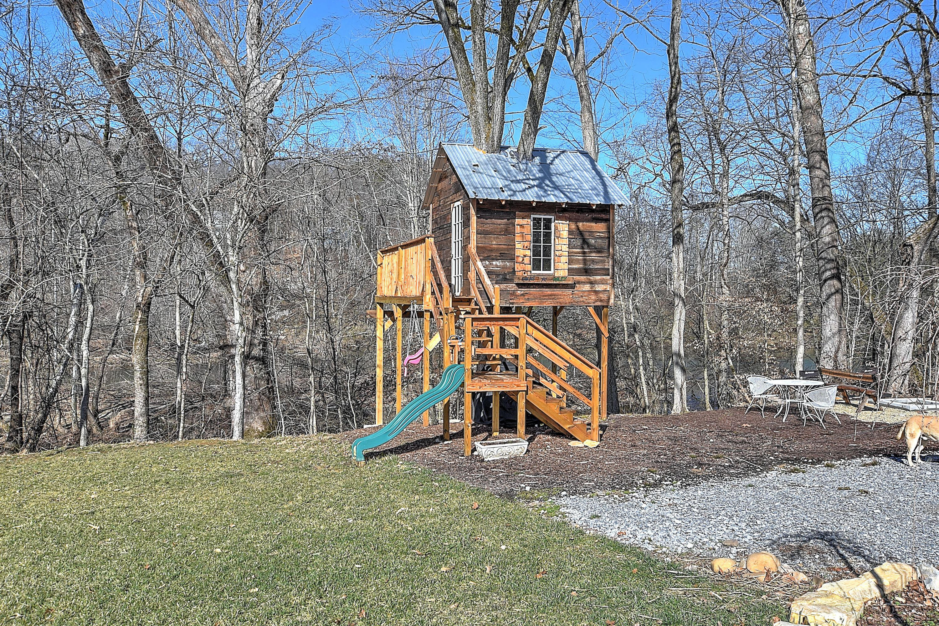 701 Earnest Road Chuckey, TN 37641 - Photo 7 of 35 Playhouse for children