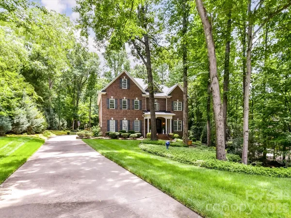$1,159,000 | 11615 Hidden Forest Lane Northwest, Davidson, NC 28036