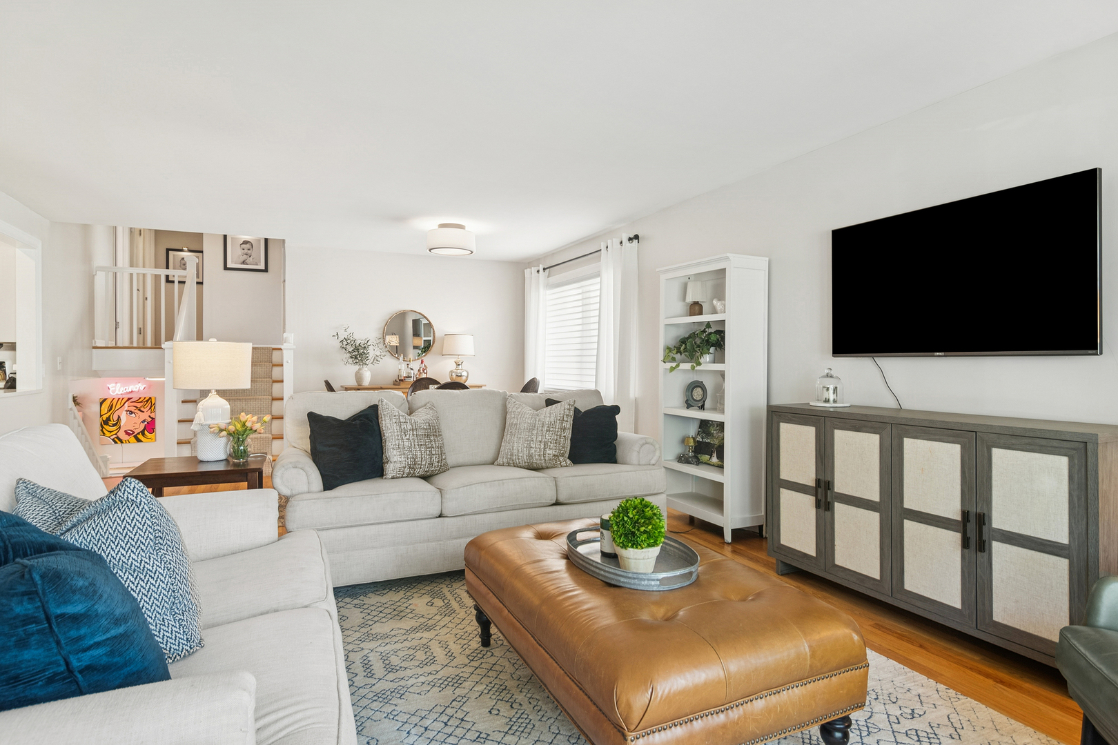 530 North Myrtle Avenue Elmhurst, IL 60126 - Photo 13 of 44 a living room with furniture and a flat screen tv