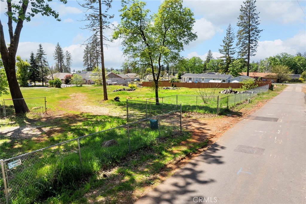 1350 Meriam Road Paradise, CA 95969 - Photo 1 of 1 a view of a park with large trees