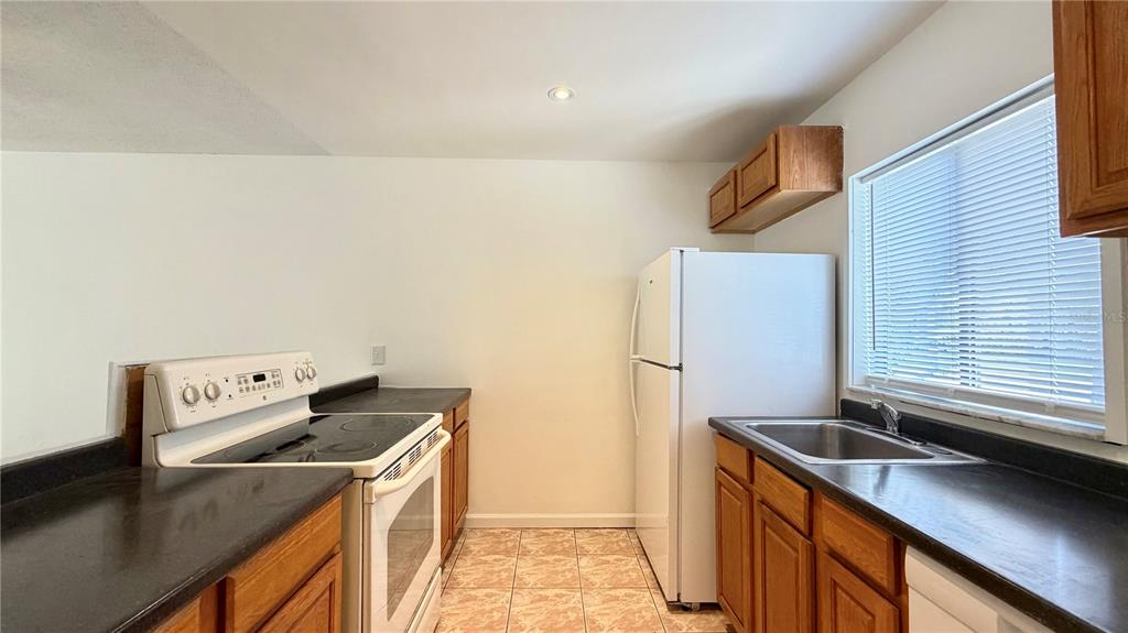 5515 Decatur Street Orlando, FL 32807 - Photo 4 of 26 Gallery Image 4