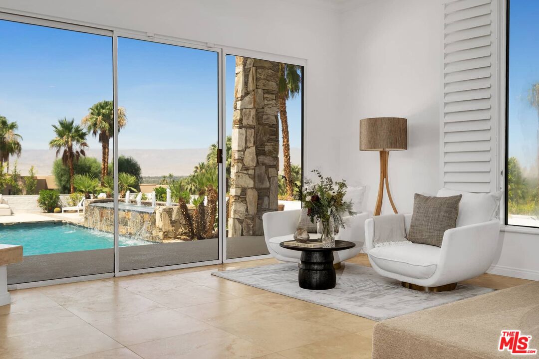 70255 Thunderbird Road Rancho Mirage, CA 92270 - Photo 33 of 53 a living room with furniture