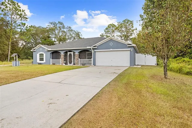 $435,500 | 880 West Rum Place, Dunnellon, FL 34434