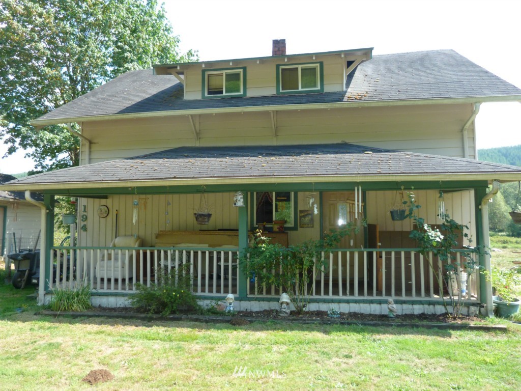 194 Mox Chehalis Road Elma, WA 98541 - Photo 4 of 12 Gallery Image 4