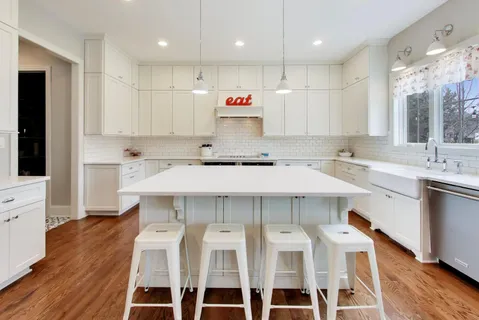 $1,389,000 | 11555 Zermatt Drive, Frankfort, IL 60423