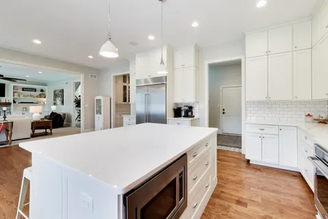 $1,389,000 | 11555 Zermatt Drive, Frankfort, IL 60423