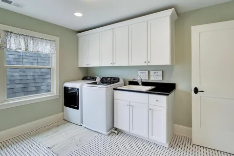 $1,389,000 | 11555 Zermatt Drive, Frankfort, IL 60423