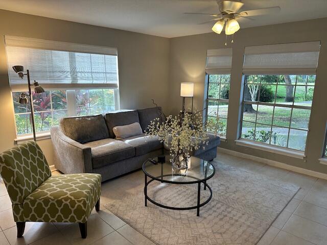 1125 Crystal Way Delray Beach, FL 33444 - Photo 2 of 38 IMG_0172