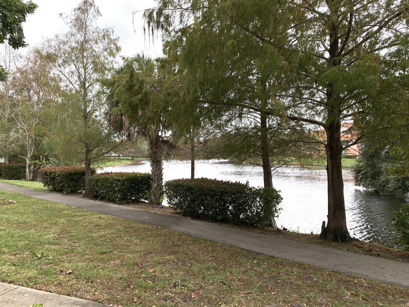 1125 Crystal Way Delray Beach, FL 33444 - Photo 27 of 38 view