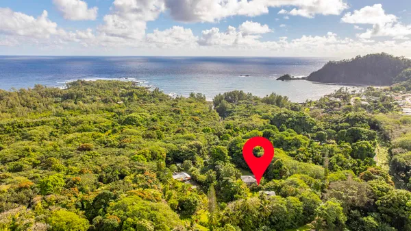 $1,345,000 | 4685 Uakea Road, Hana, HI 96713