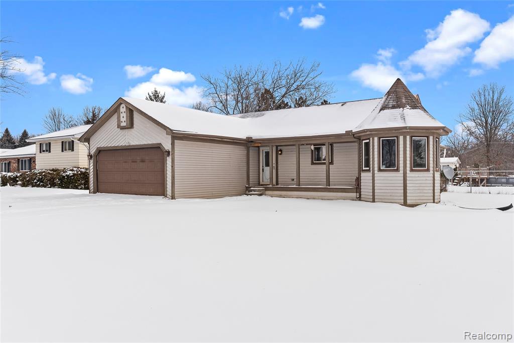 11096 North Jennings Road Clio, MI 48420 - Photo 3 of 37