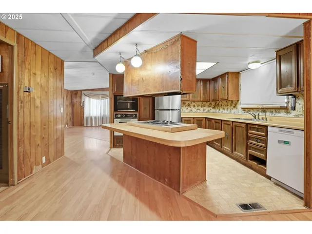 $75,000 | 3500 Southeast Concord Road, Unit 78, Milwaukie, OR 97267