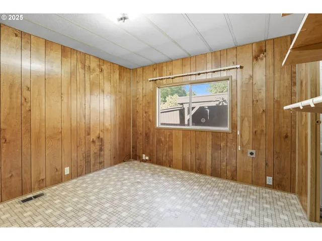 $75,000 | 3500 Southeast Concord Road, Unit 78, Milwaukie, OR 97267