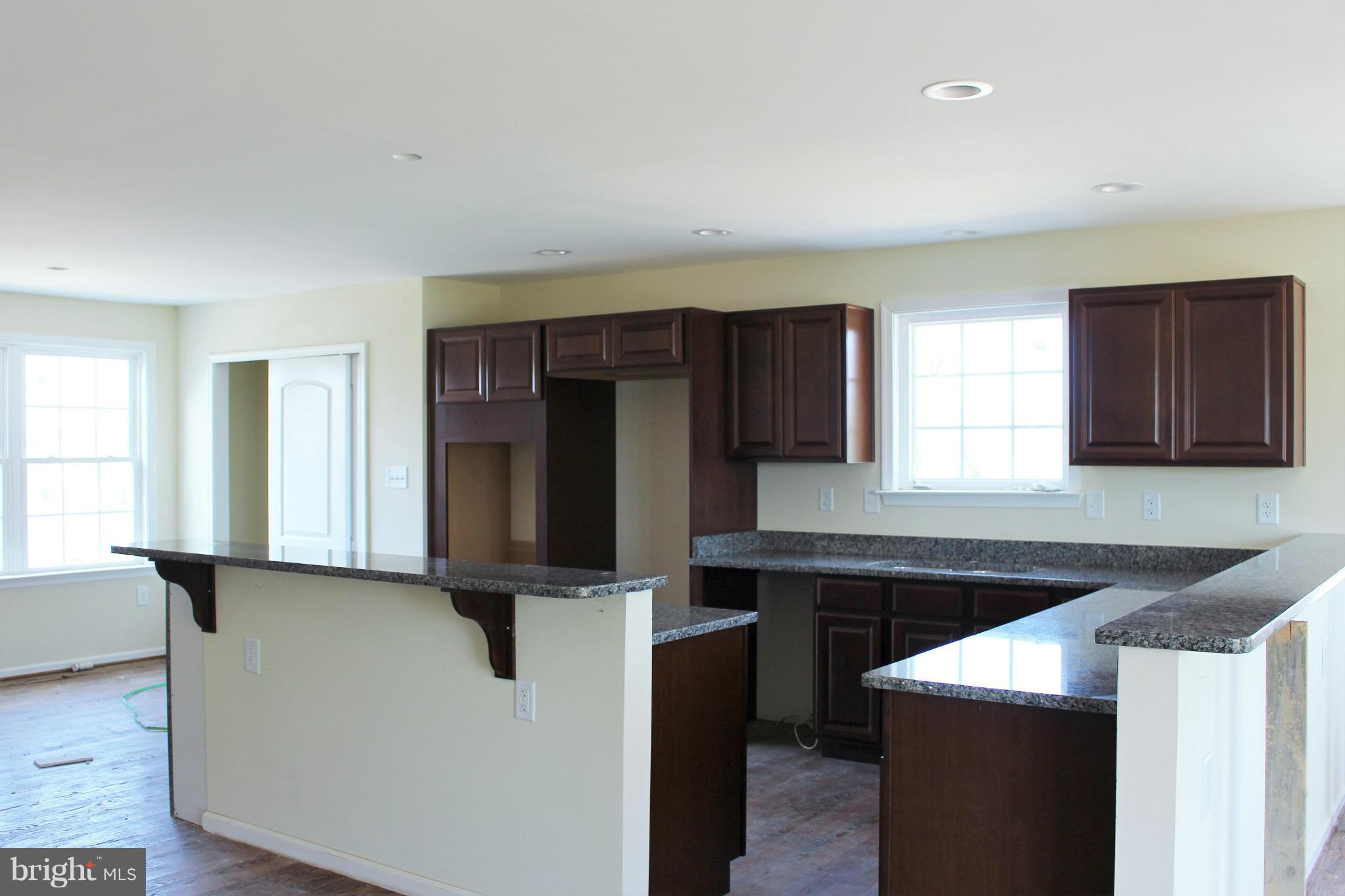 27 Houston Road Inwood, WV 25428 - Photo 5 of 13 Kitchen