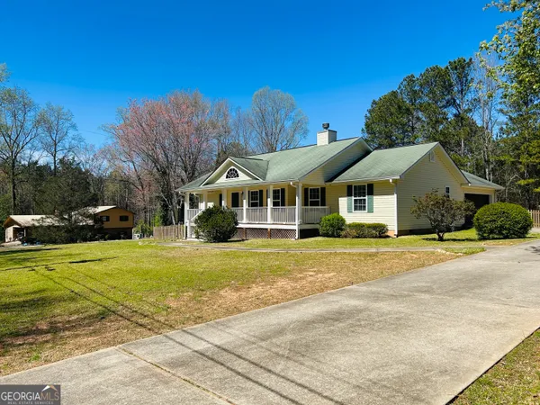 $2,300 | 2690 Sharpsburg McCollum Road, Newnan, GA 30265