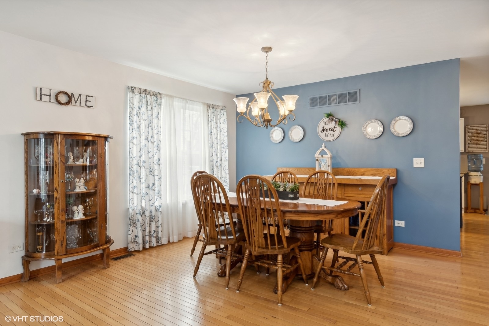 1650 Rose Lane Romeoville, IL 60446 - Photo 2 of 28 Gallery Image 2