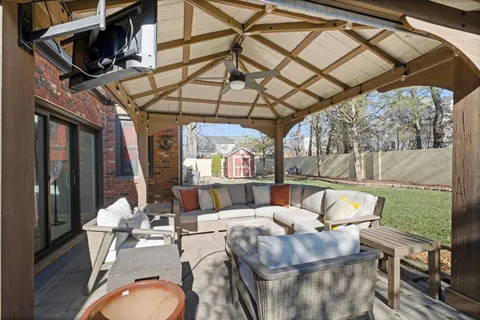 $1,349,900 | 8 Redbud Drive, Nashville, TN 37215