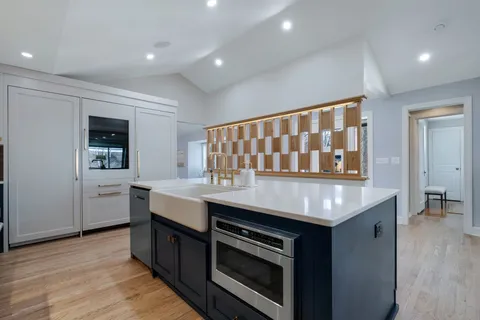 $1,349,900 | 8 Redbud Drive, Nashville, TN 37215