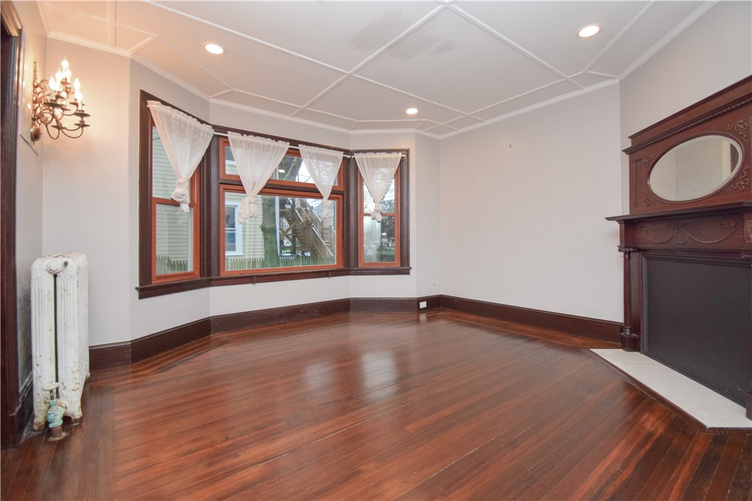 4 Bedlow Avenue, Unit A Newport, RI 02840 - Photo 12 of 37