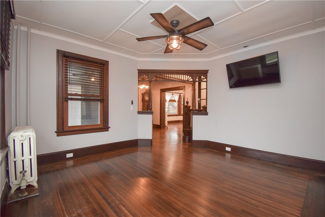 4 Bedlow Avenue, Unit A Newport, RI 02840 - Photo 18 of 37