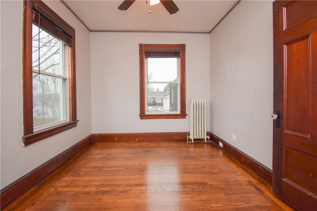 4 Bedlow Avenue, Unit A Newport, RI 02840 - Photo 30 of 37 3rd Bedroom