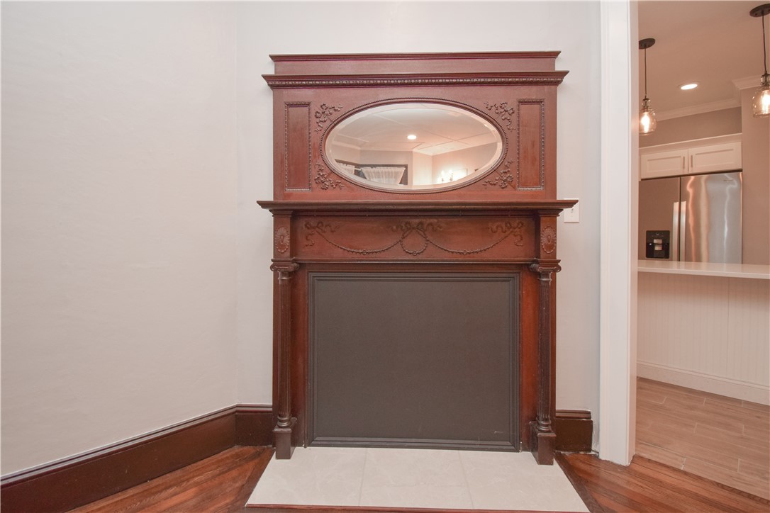 4 Bedlow Avenue, Unit A Newport, RI 02840 - Photo 10 of 37