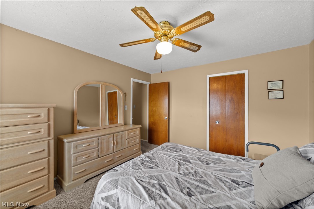 20312 Lorain Road, Unit 108 Cleveland, OH 44126 - Photo 20 of 33 Primary bedroom