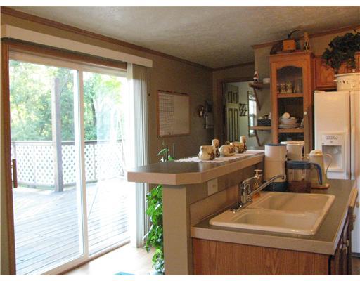 686 Venetia Road Venetia, PA 15367 - Photo 3 of 18 Kitchen. view of the kitchen and glass sliding doors