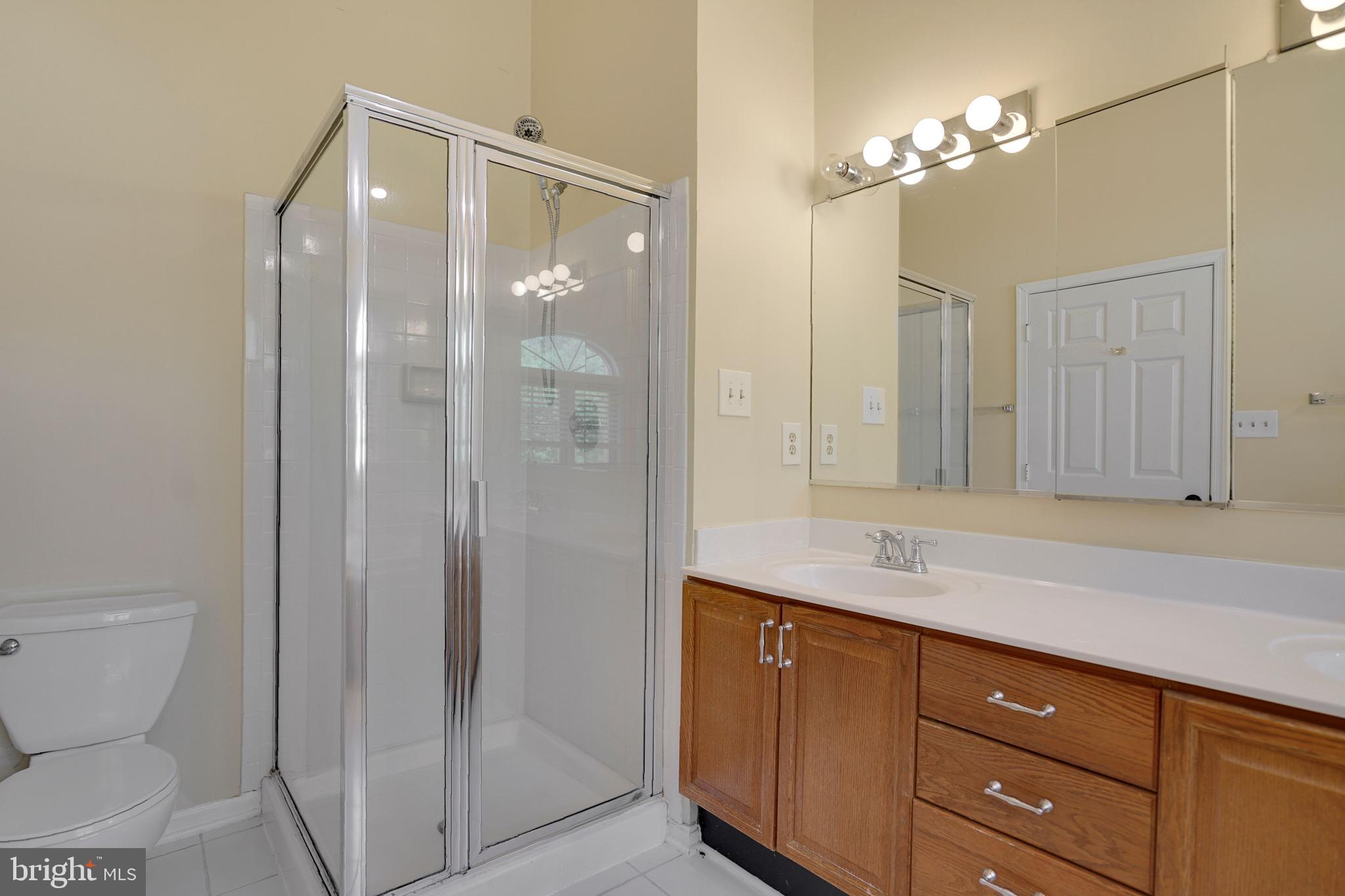 8890 Eagle Rock Lane Springfield, VA 22153 - Photo 24 of 39 Separate shower