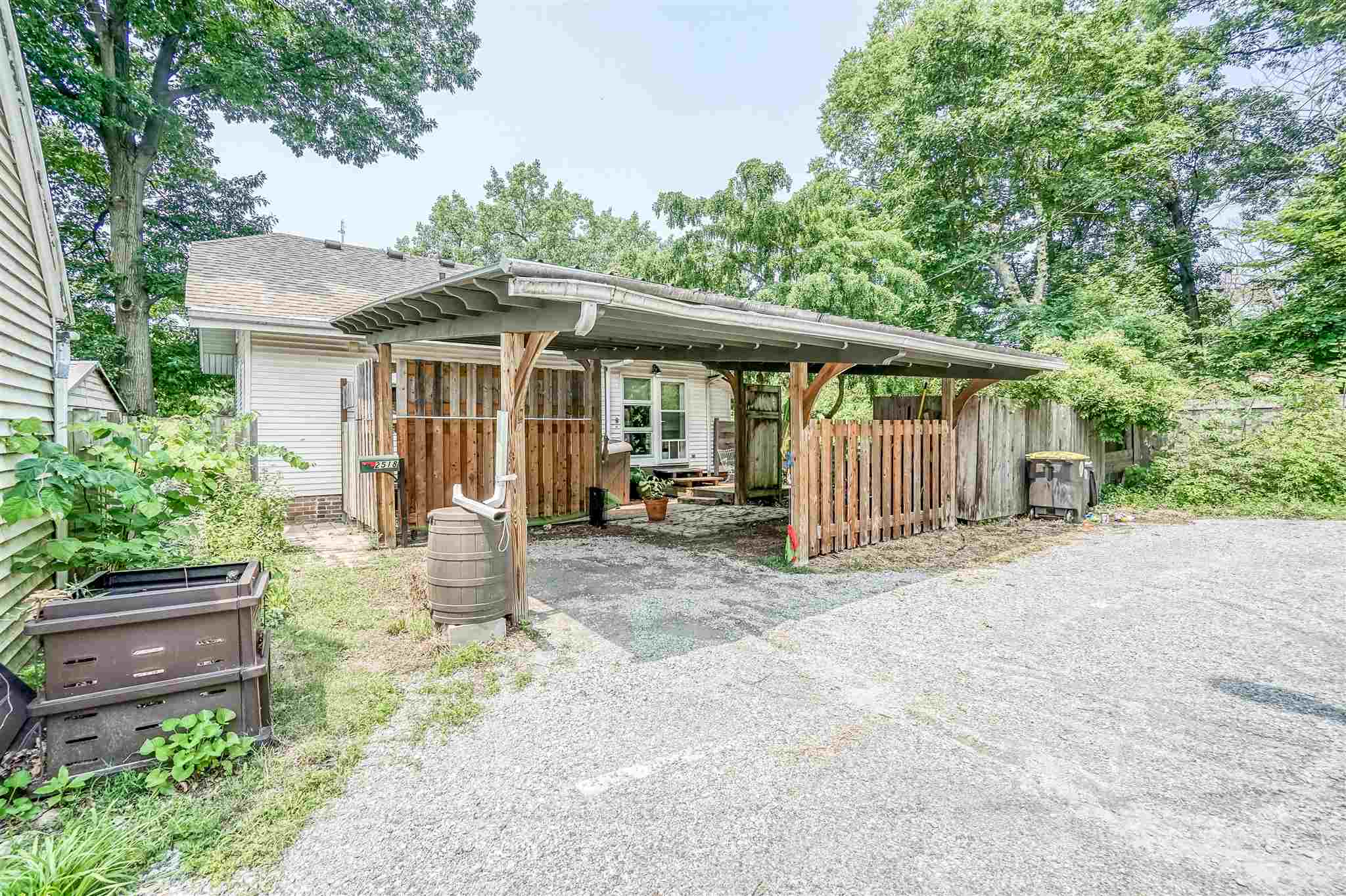 2518 Oakridge Road Fort Wayne, IN 46805 - Photo 22 of 32 Gallery Image 22