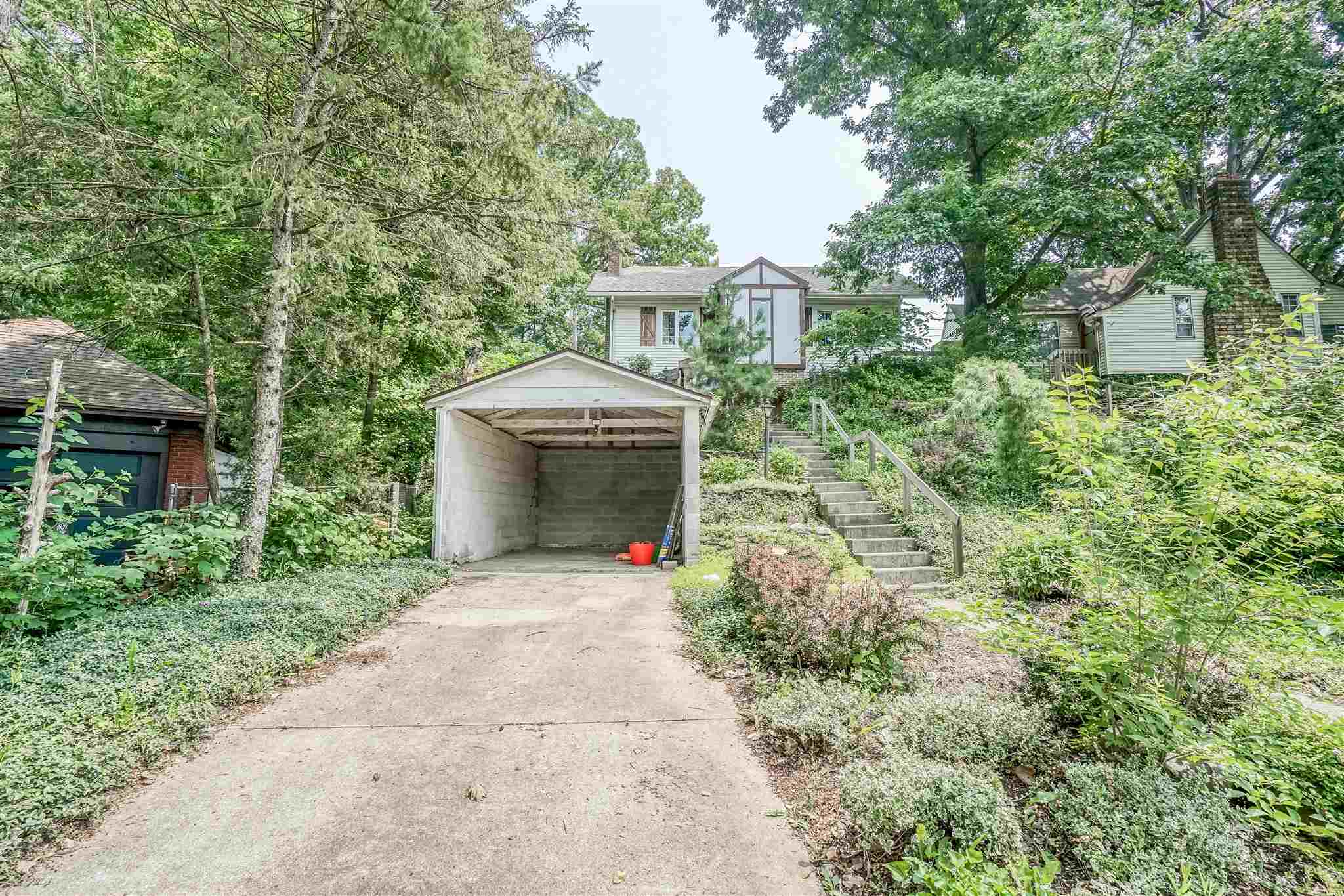 2518 Oakridge Road Fort Wayne, IN 46805 - Photo 29 of 32 Gallery Image 29