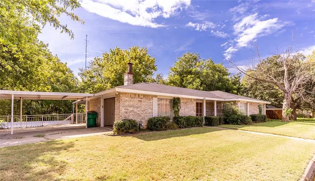$228,500 | 1103 Miller Street, Bowie, TX 76230