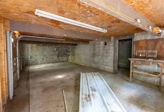 $228,500 | 1103 Miller Street, Bowie, TX 76230