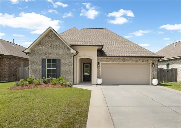 $305,000 | 12581 Parma Circle, Covington, LA 70435