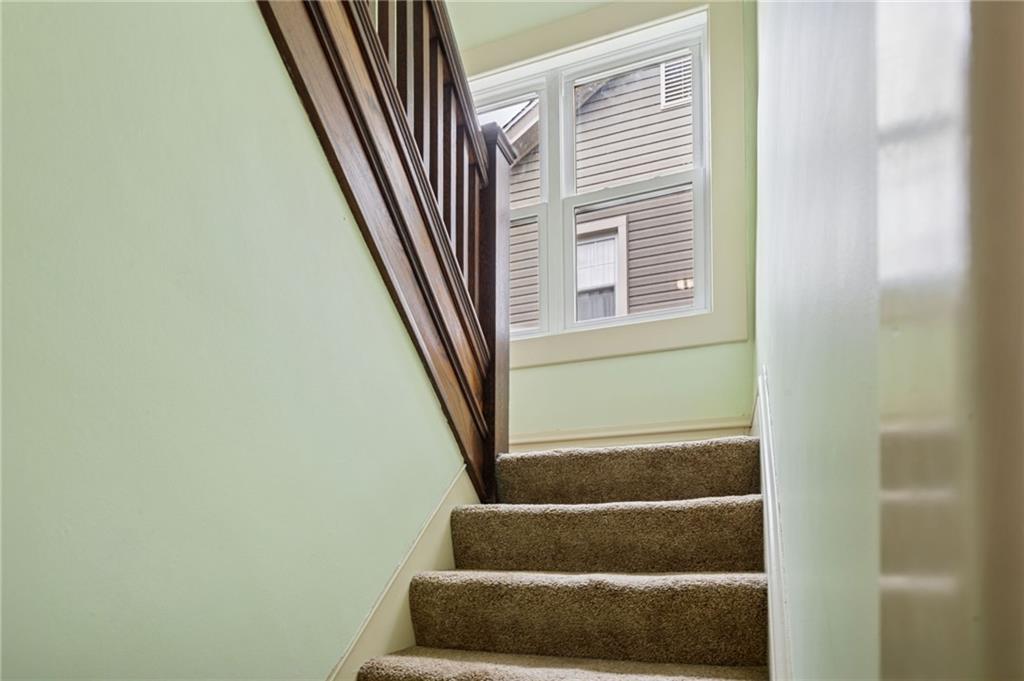 560 Ridgeway Street Greensburg, PA 15601 - Photo 20 of 37 Gallery Image 20