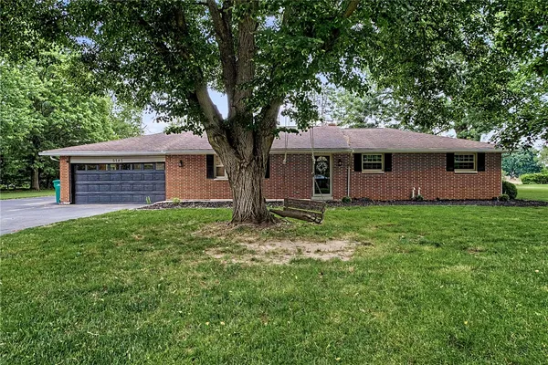 $365,000 | 5185 David Drive, Tipp City, OH 45371