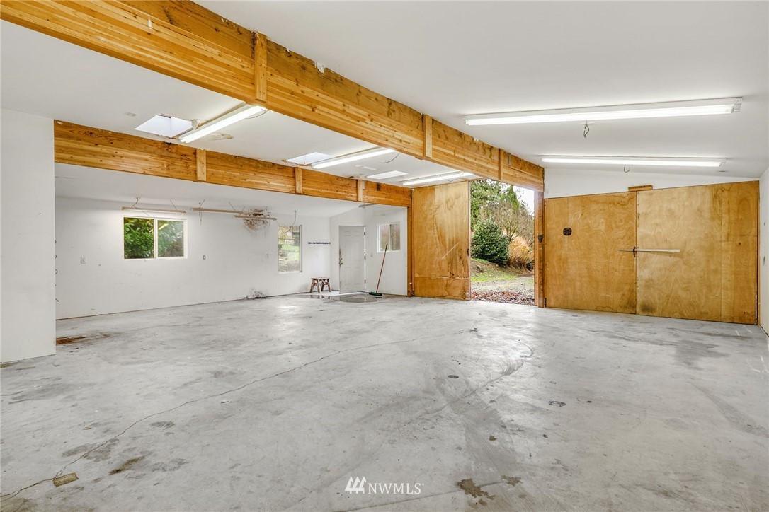 38131 Southeast 91st Street Snoqualmie, WA 98065 - Photo 30 of 40 a view of empty room