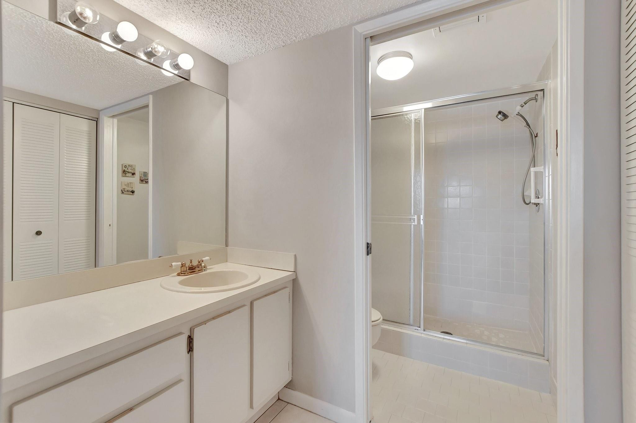 18710 Garbo Terrace, Unit 2 Boca Raton, FL 33496 - Photo 21 of 56 Photo 21