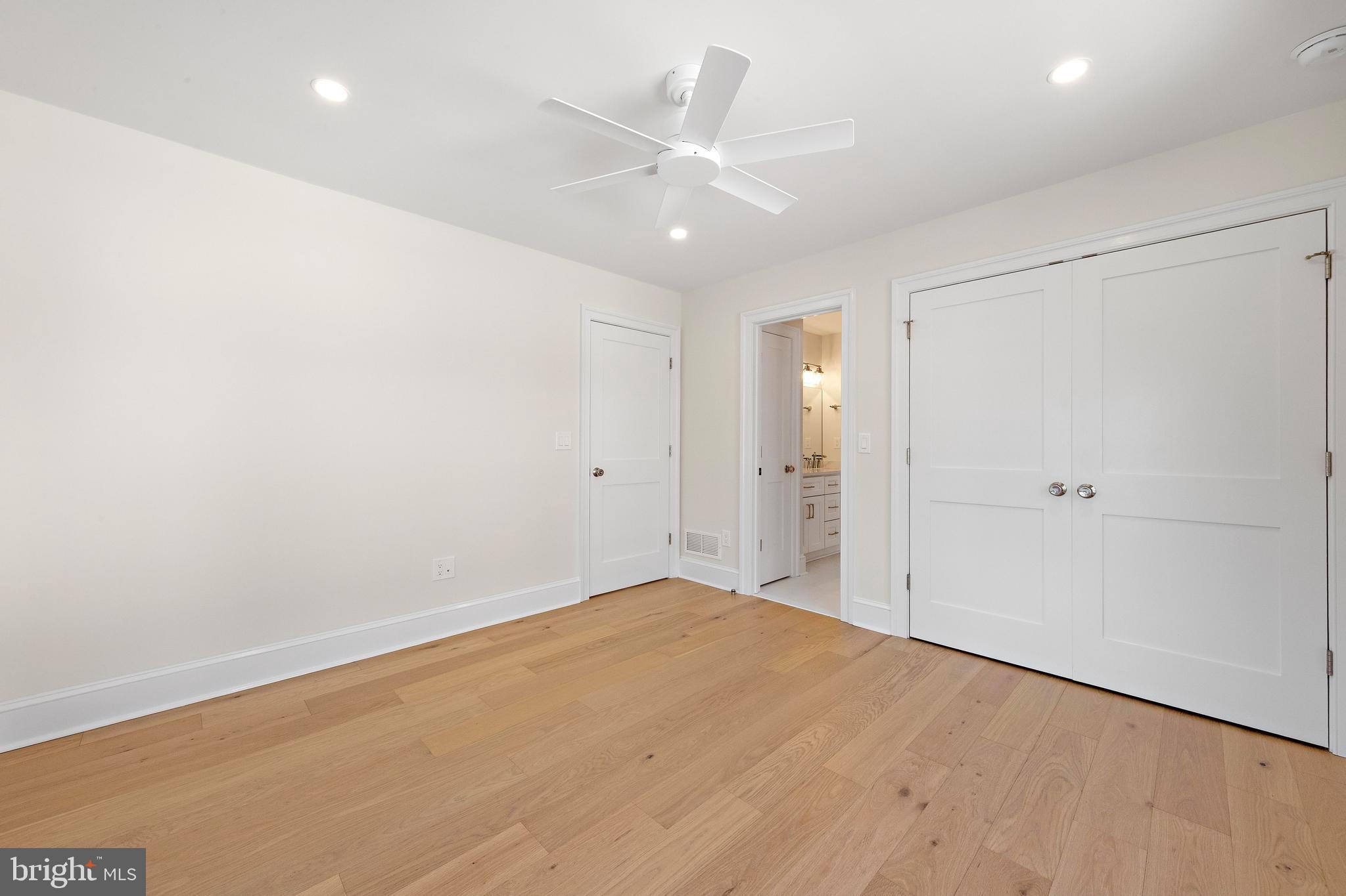 12 West 5th Street Barnegat Light, NJ 08006 - Photo 36 of 86