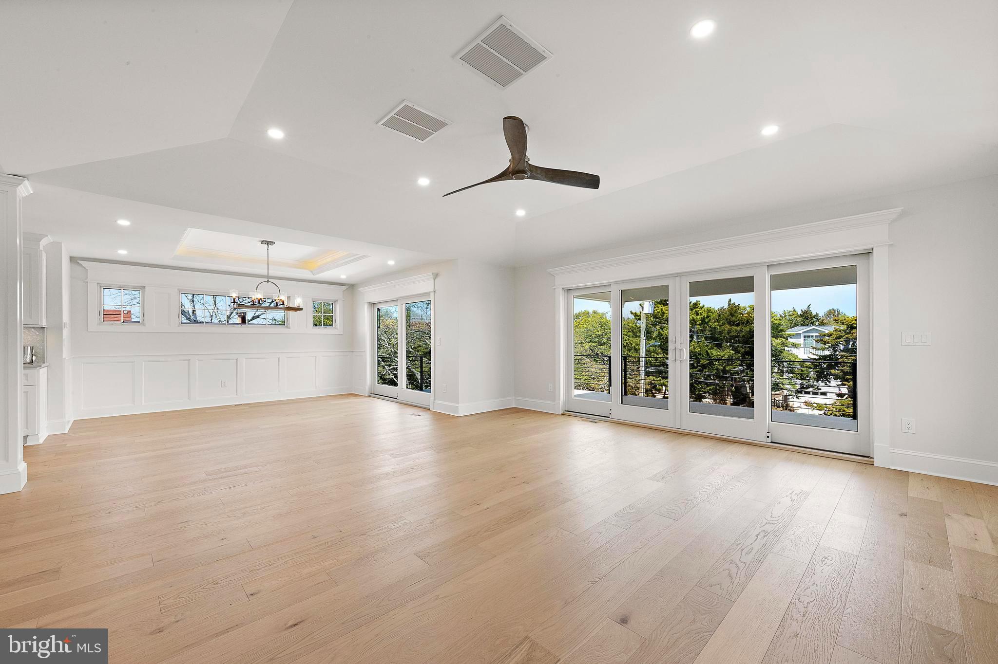 12 West 5th Street Barnegat Light, NJ 08006 - Photo 4 of 86