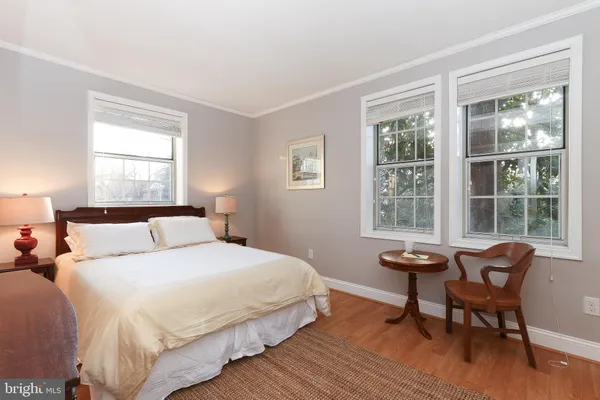 $1,950 | 1800 Queens Lane, Unit 4199, Arlington, VA 22201