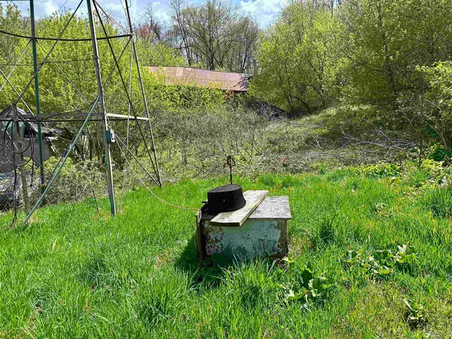 $99,900 | 2030 Fairview Road, Avoca, WI 53506