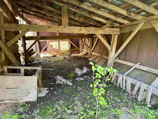 $99,900 | 2030 Fairview Road, Avoca, WI 53506