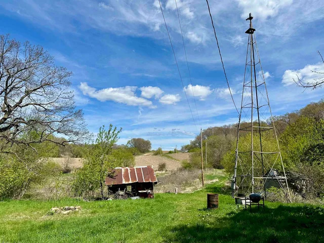 $99,900 | 2030 Fairview Road, Avoca, WI 53506
