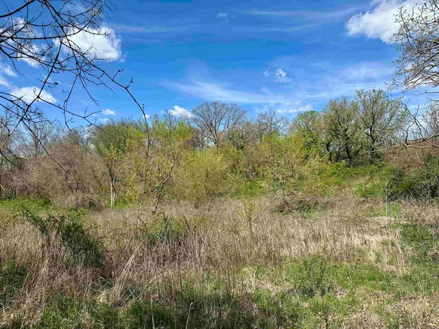 $99,900 | 2030 Fairview Road, Avoca, WI 53506