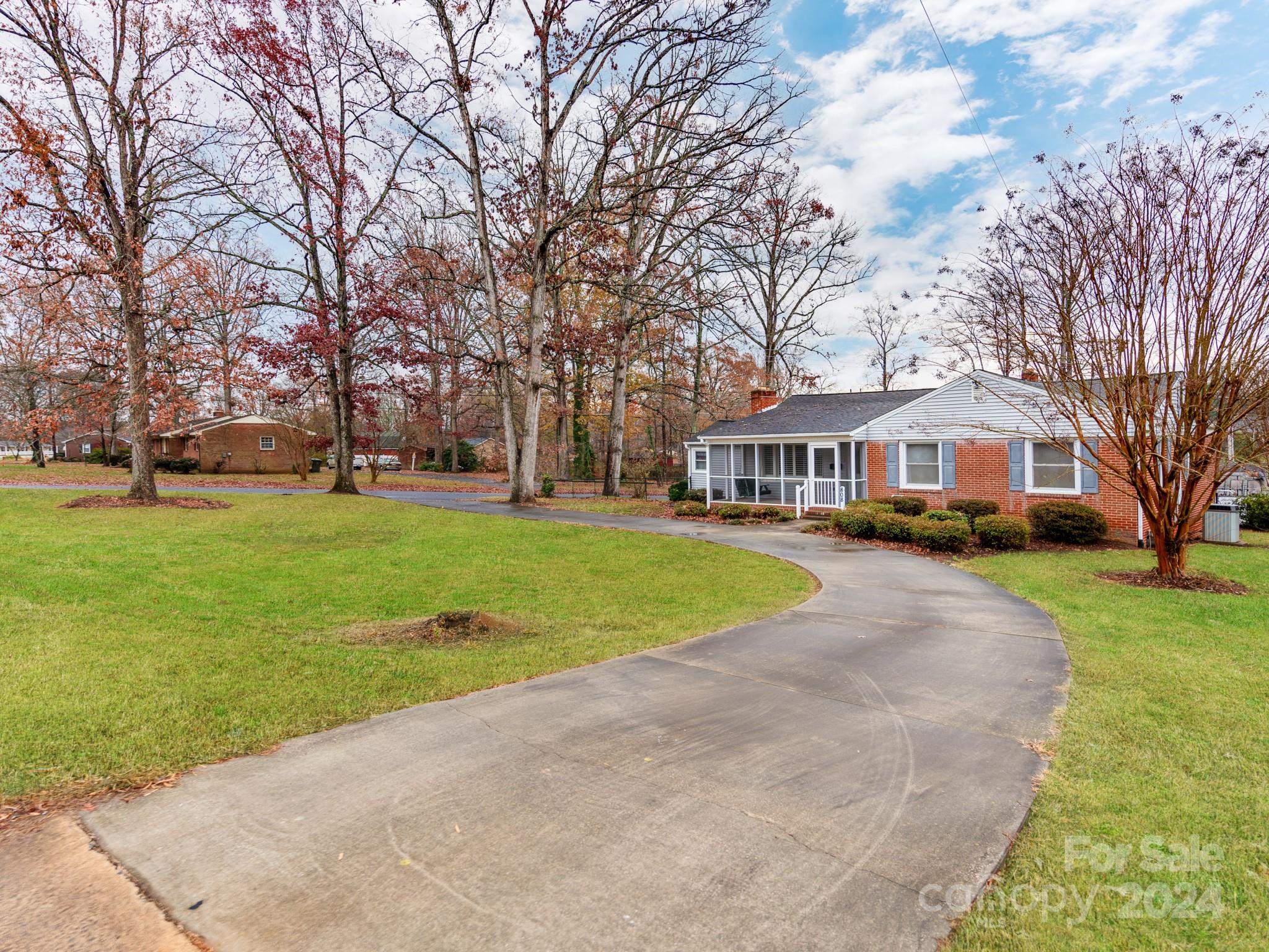 808 Linwood Road Kings Mountain, NC 28086 - Photo 2 of 34 Gallery Image 2