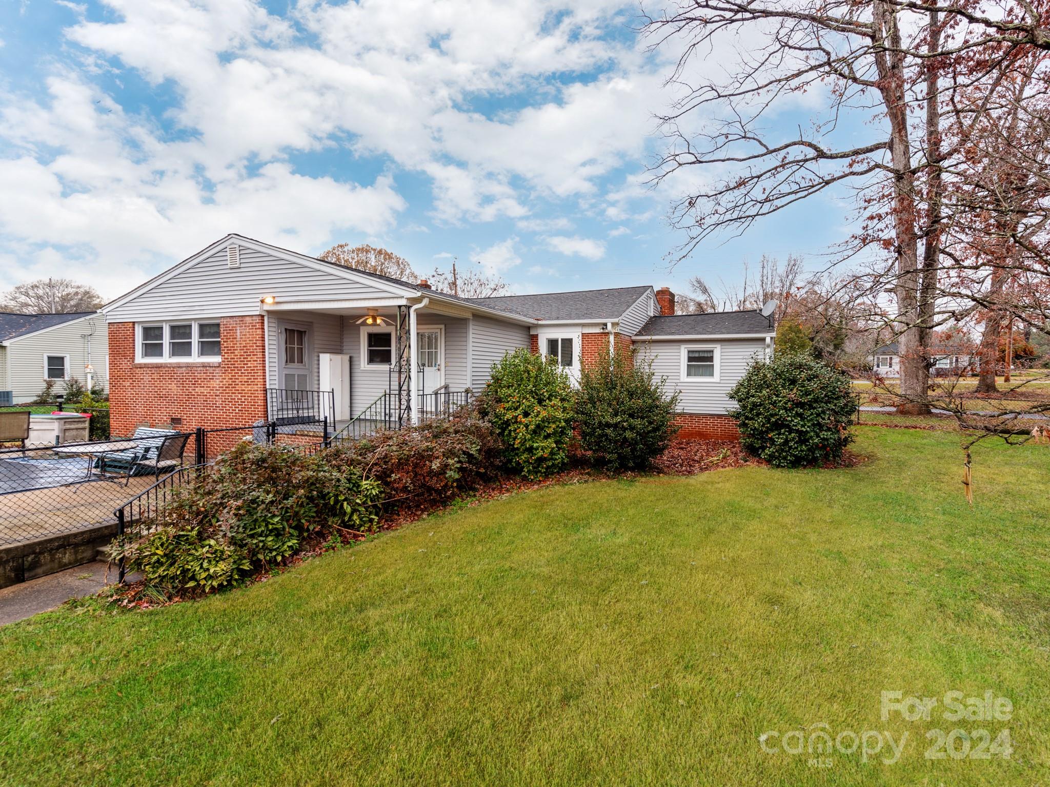 808 Linwood Road Kings Mountain, NC 28086 - Photo 32 of 34 Gallery Image 32